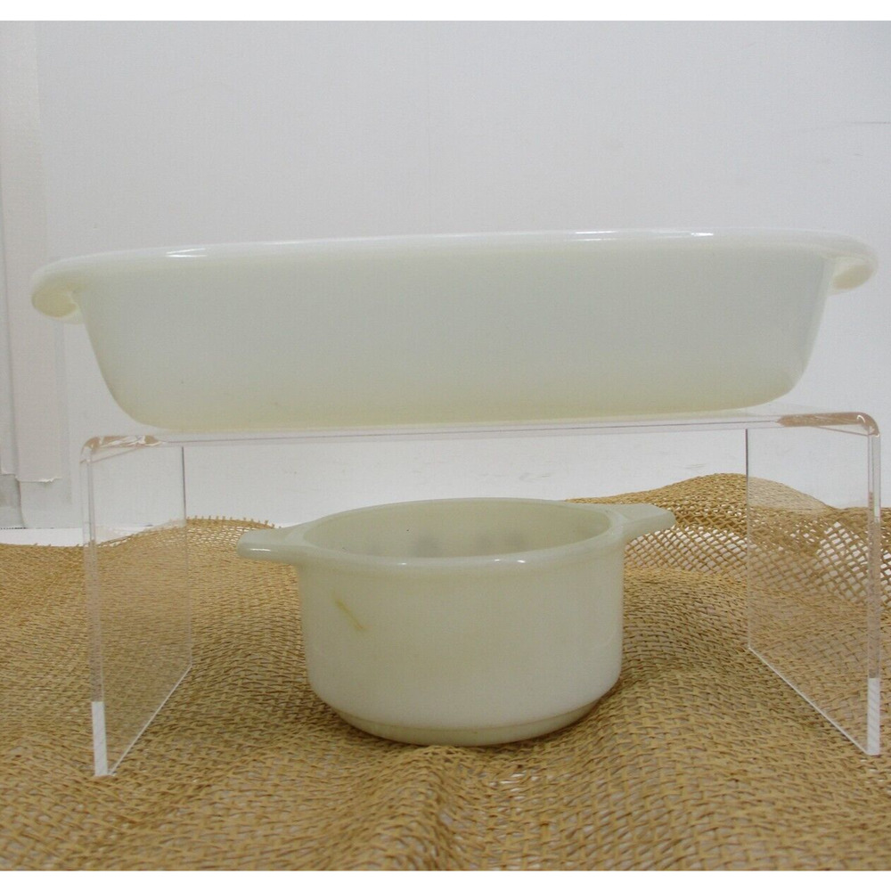 Lot 2 Vintage 1960s Dynaware  Milk Glass Brown Daisy like pyrex  Pyr-O-Rey bowl - Picture 2 of 7
